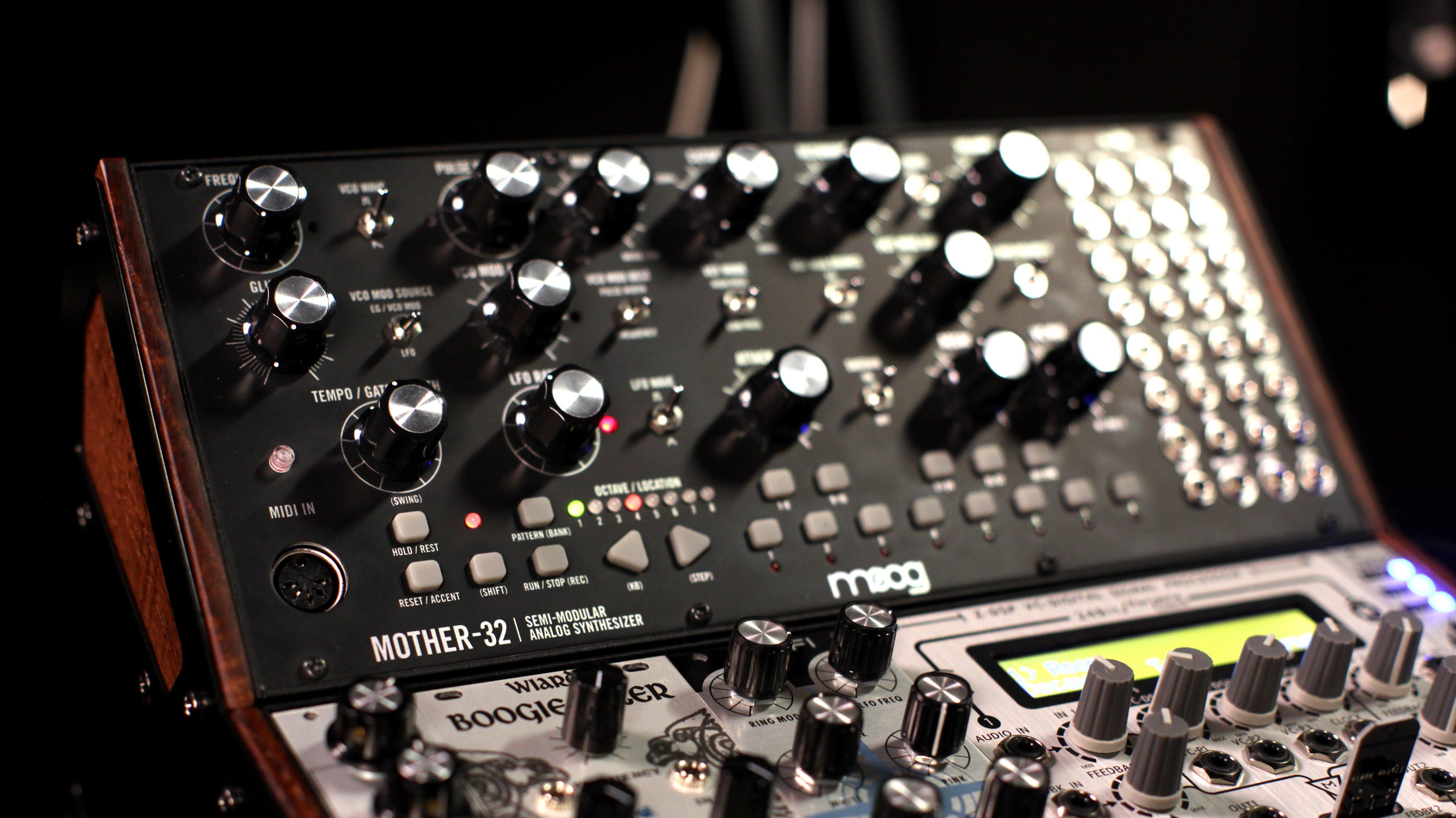 Moog mother 32 Moog mother 32
